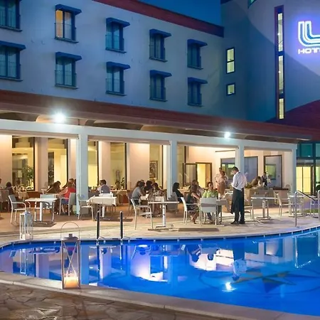 ホテル Ahr Altura Porto Rafael 4*