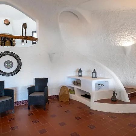 Отель Ahr Altura Porto Rafael 4*