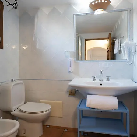 Отель Ahr Altura Porto Rafael
