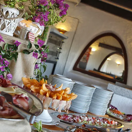 Отель Ahr Altura Porto Rafael 4*