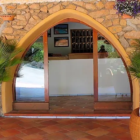Отель Ahr Altura Porto Rafael 4*