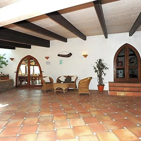Ahr Altura Porto Rafael Палау