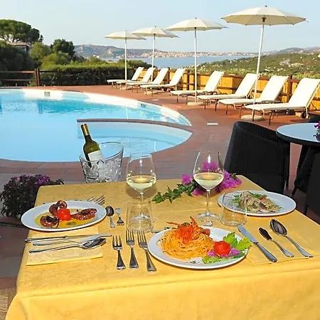 Ahr Altura Porto Rafael 4*